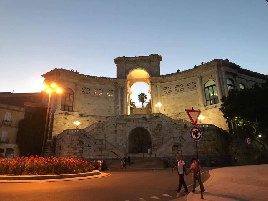 Casa Sorrisiesogni Apartment กาญารี ภายนอก รูปภาพ